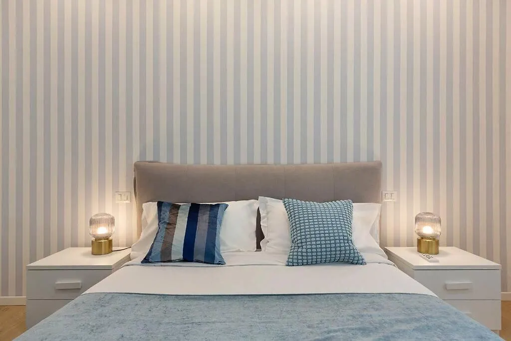 Apartment La Isla Home Milan